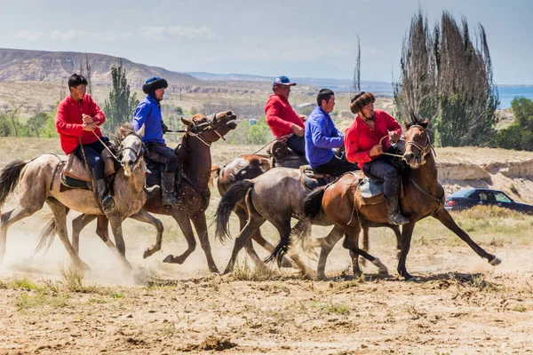 Issyk Kul Kyrgyzstan Lipiec 2018 Gracze Kok Boru Tradycyjnej Gry — Zdjęcie stockowe