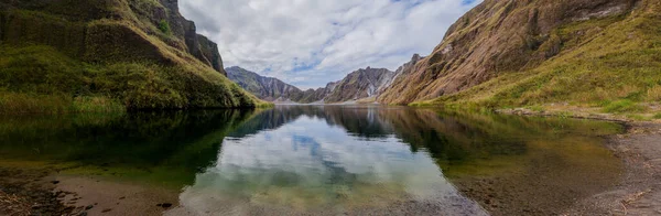 Jezero Pinatubo Vrchol Kráteru Sopky Mount Pinatubo Filipíny — Stock fotografie