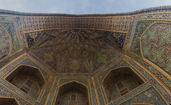 Portal Madrasa Tilya Kori Samarcanda Uzbekistán —  Fotos de Stock