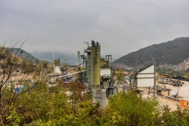 Sırbistan 'ın Uzice kenti yakınlarındaki taş ocağı