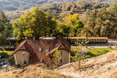 Sarganska Osmica 'nın Jatare istasyonu (Sargan Sekiz) dar kalibreli miras demiryolu, Sırbistan