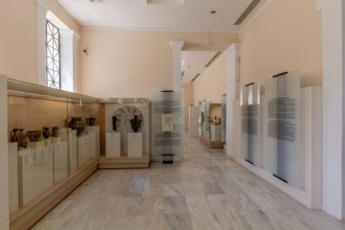 OLYMPIA, GREECE - 10 AĞUSTOS 2021: Yunanistan 'ın Mora yarımadasındaki Antik Olimpiyat Oyunları Tarihi Müzesi