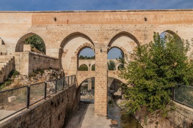 Türkiye 'nin Şanlıurfa kentindeki antik köprüler