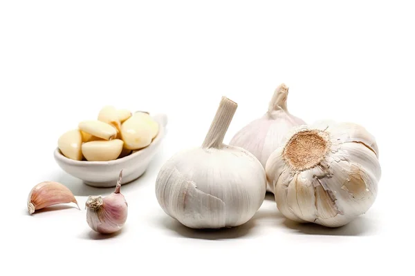 Knoblauch Auf Weißem Hintergrund Für Lebensmittel Und Kochkonzept — Stockfoto