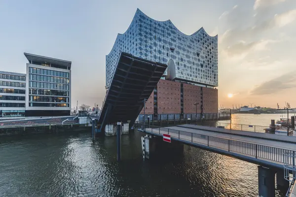 Germany Hamburg Opened Bridge Kaiserkai Elbe Philharmonic Hall Sunset — Stock Photo, Image