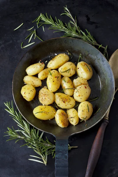 Fried Potatoes Rosmary Pan — Stock Photo, Image