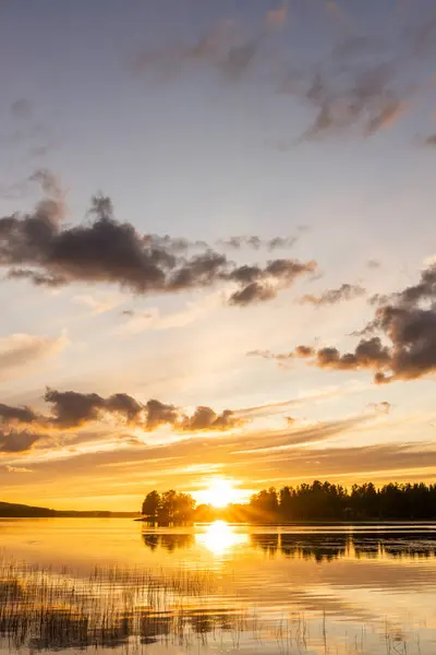 Finnland Kjaani Kajaani Fluss Bei Sonnenuntergang — Stockfoto