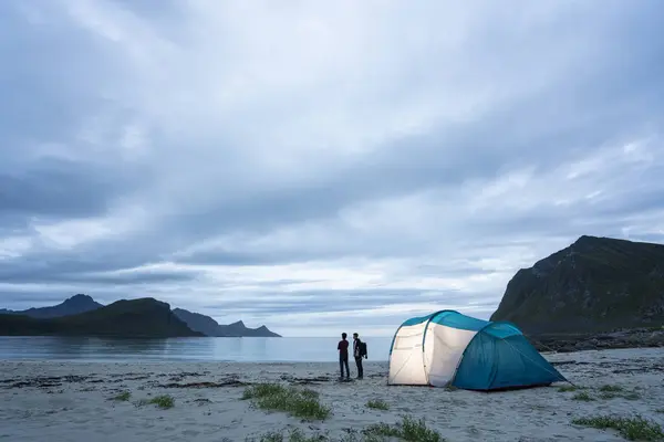 Norway Lapland Two People Standing Tent Beach Fjord — Stock Photo, Image