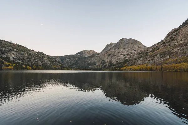 Usa Kalifornie Yoosemitský Národní Park Mamutí Jezera Stříbrné Jezero — Stock fotografie