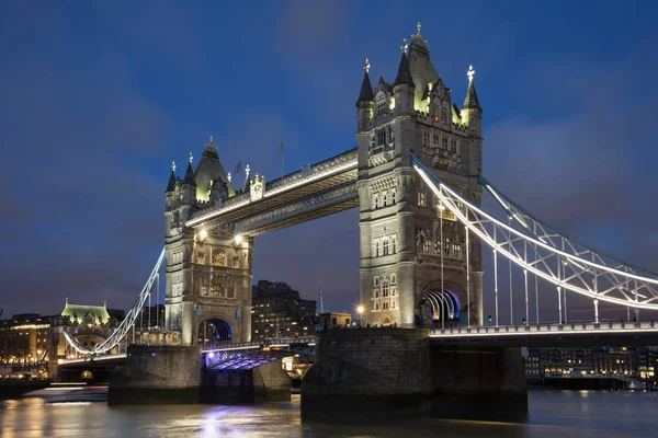 Wielka Brytania Anglia Londyn London Tower Bridge Godzinach Wieczornych — Zdjęcie stockowe