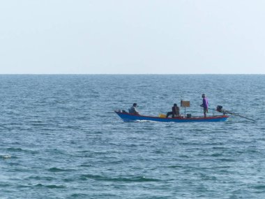 tekne ile deniz ufuk arka plan