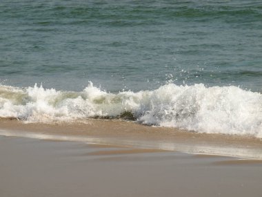 Plaj doğa kadar kapatın