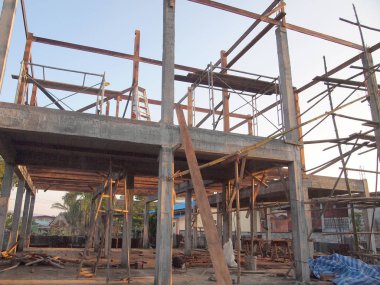 Yeni ev inşaat halinde.