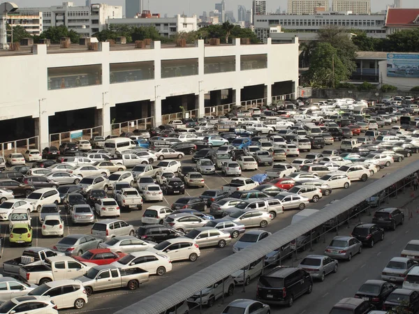 Bangkok Thailand Mai 2016 Parkplatz Und Skyline Neben Chatuchak Markt — Stockfoto