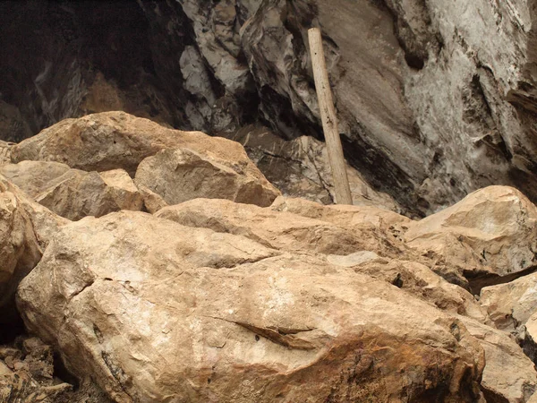 Fechar Caverna — Fotografia de Stock