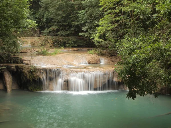 Krásný Nádherný Zelený Vodopád Vodopád Erawan Kanchanaburi Thajsko — Stock fotografie