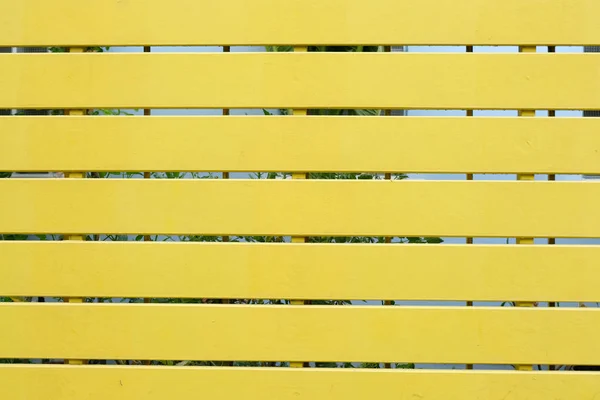 Gele Deelvenster Stalen Muur Achtergrond — Stockfoto