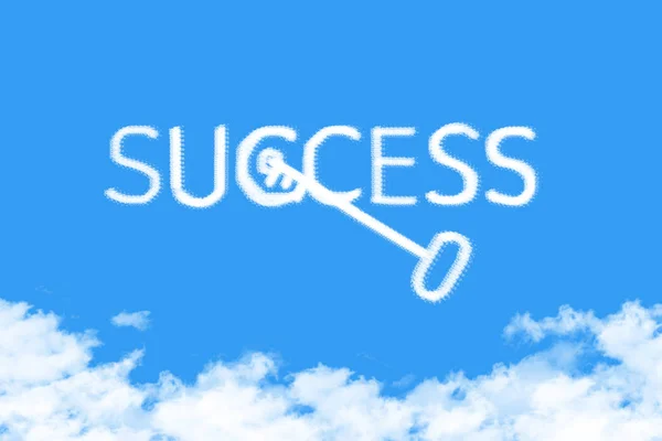成功の鍵は雲 青空のビジネスコンセプト — ストック写真