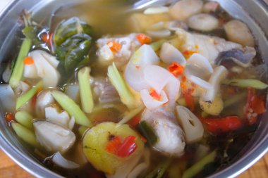 baharatlı balık çorbası, yakın Tayland Gıda