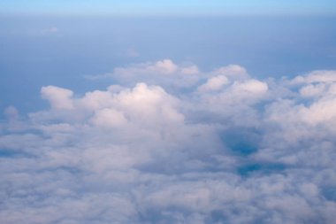 mavi gökyüzü bulutu arkaplanı