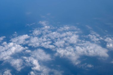 mavi gökyüzü bulutu arkaplanı