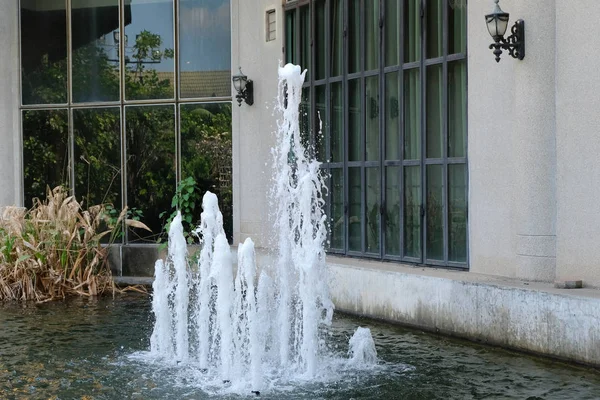 Water Fountain Close Background — Stockfoto
