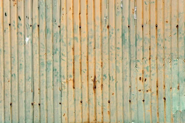 Gamla zink väggytan staket — Stockfoto