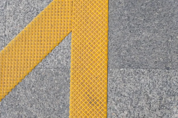 Yellow line on asphalt road — Stock Photo, Image