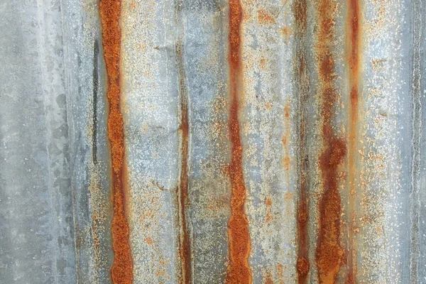 Старая цинковая стена — стоковое фото