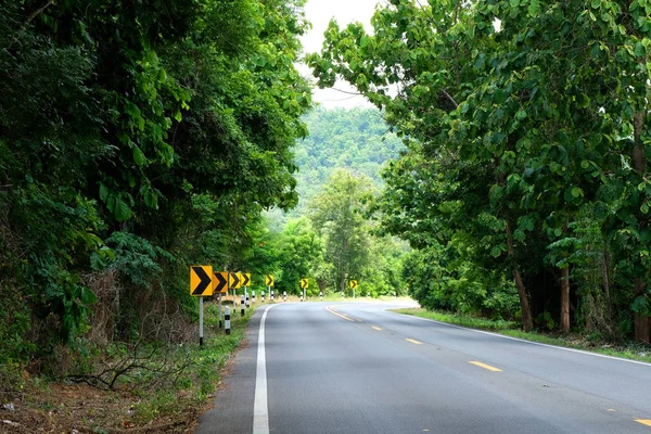 Curve van de weg — Stockfoto