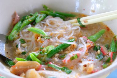 Sukhothai Tom Yum Noodle yakın çekim