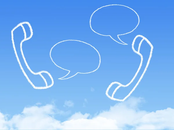 Telefon moln form på blå himmel — Stockfoto