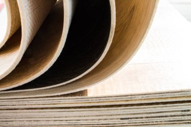 Muşamba. Ahşap doku ile döşeme örnekleri. Kesim boyutu. Yeni yıl.