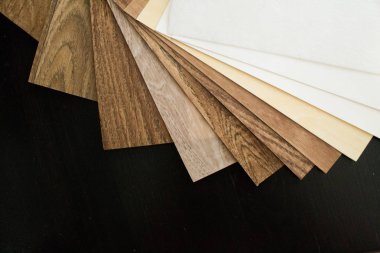 Muşamba. Ahşap doku ile döşeme örnekleri. Kesim boyutu. Yeni yıl.