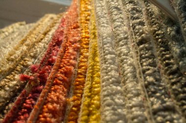 Halı. Oda katta döşenmesi için halı örnekleri. Çeşitleri örnekleri.