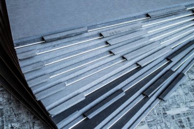 Vinil şeritler. Esnek plastik laminat.