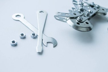 Çocuk Tasarımcısı somunlar metal