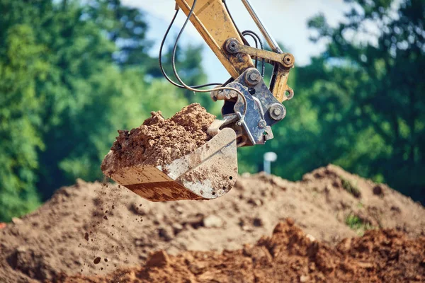 Backhoe Bulldozer Dalam Operasi Open Field — Stok Foto