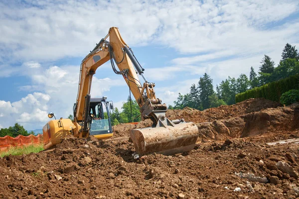 Bulldozer Operação Campo Abertoescavadeira Canteiro Obras Fundações Escavação Para Casa — Fotografia de Stock