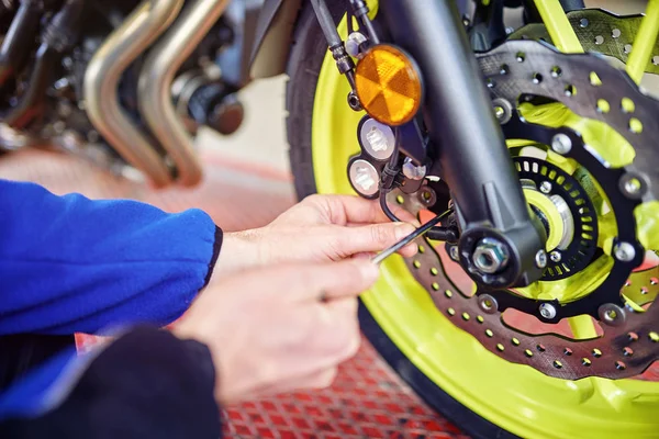 Motorbike Repair Shop Repair Motor Cycle — Stock Photo, Image