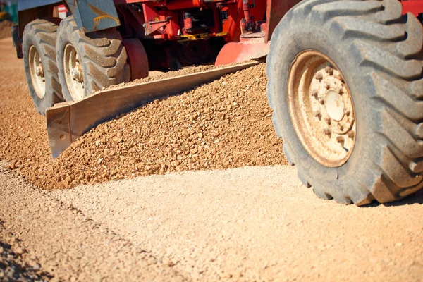 Jalan Grader Spreading Gravel Road Construction Site Closeup View — Stok Foto