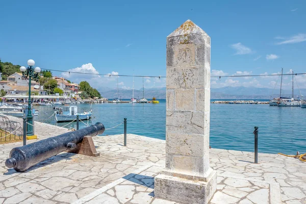 Yunanistan - Corfu - Kassiopi - 29 Temmuz 2018: Anıt Kassiopi Town Korfu, Yunanistan.