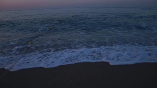 Tidig Morgonsol Uppgång Stranden Calella Spanien — Stockvideo