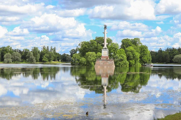 Russie Saint Pétersbourg Juillet 2020 Parc Ekaterininsky Sur Photo Colonne — Photo