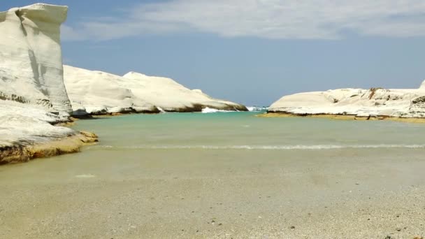 Praia Sarakiniko Ilha Milos — Vídeo de Stock