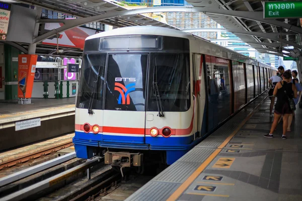 Bangkok Thailandia Ott 2018 Treno Bts Sky Alla Stazione Nana — Foto Stock