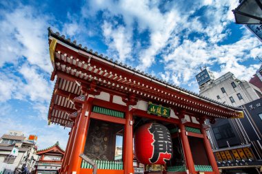 Tokyo, Japonya - 17 Ekim 2018: Tapınakta Tokyo veya Asakusa Sensoji Tapınağı Asakusa, Tokyo ' da bulunan bir Tokyo'nun en eski Budist Tapınağı olduğunu.