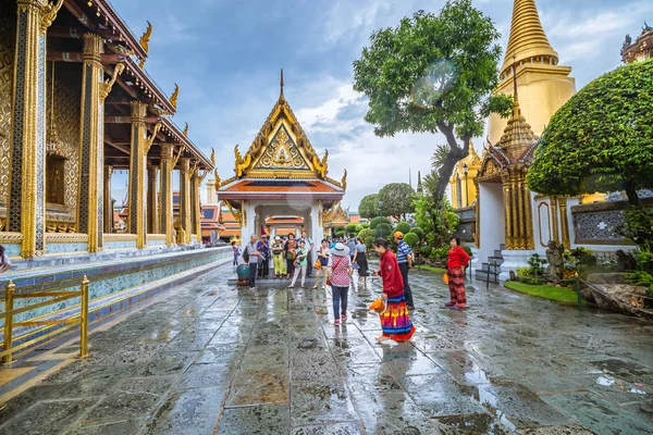 Bangkok Thailand April Wat Phra Kaew Grand Palace Bangkok Rainy — Stock Photo, Image