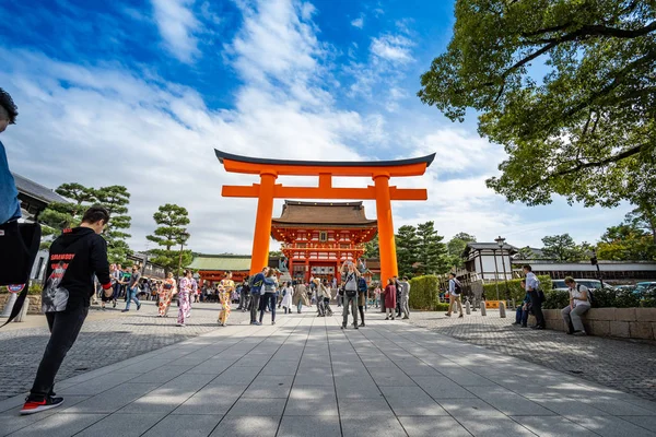 Kyoto Japan Октября 2018 Многие Туристы Fushimi Инари Киото Япония — стоковое фото