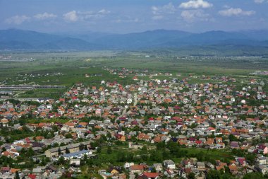 Yüce görünümünden renkli bir kuş bakışı için residentia içinde evler